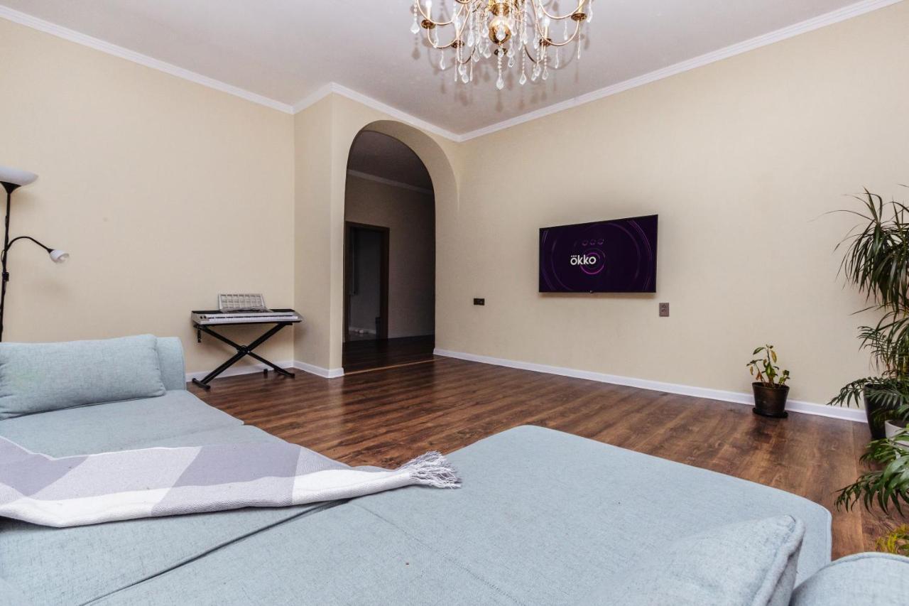 Просторные Апартаменты Класса Люкс Suhumi Exterior foto
